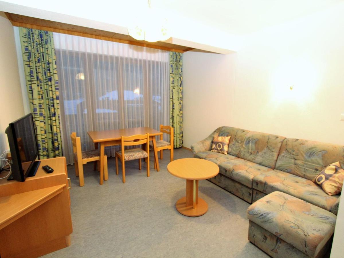 Cosy Apartment In Weissensee Near Ski Lift 외부 사진